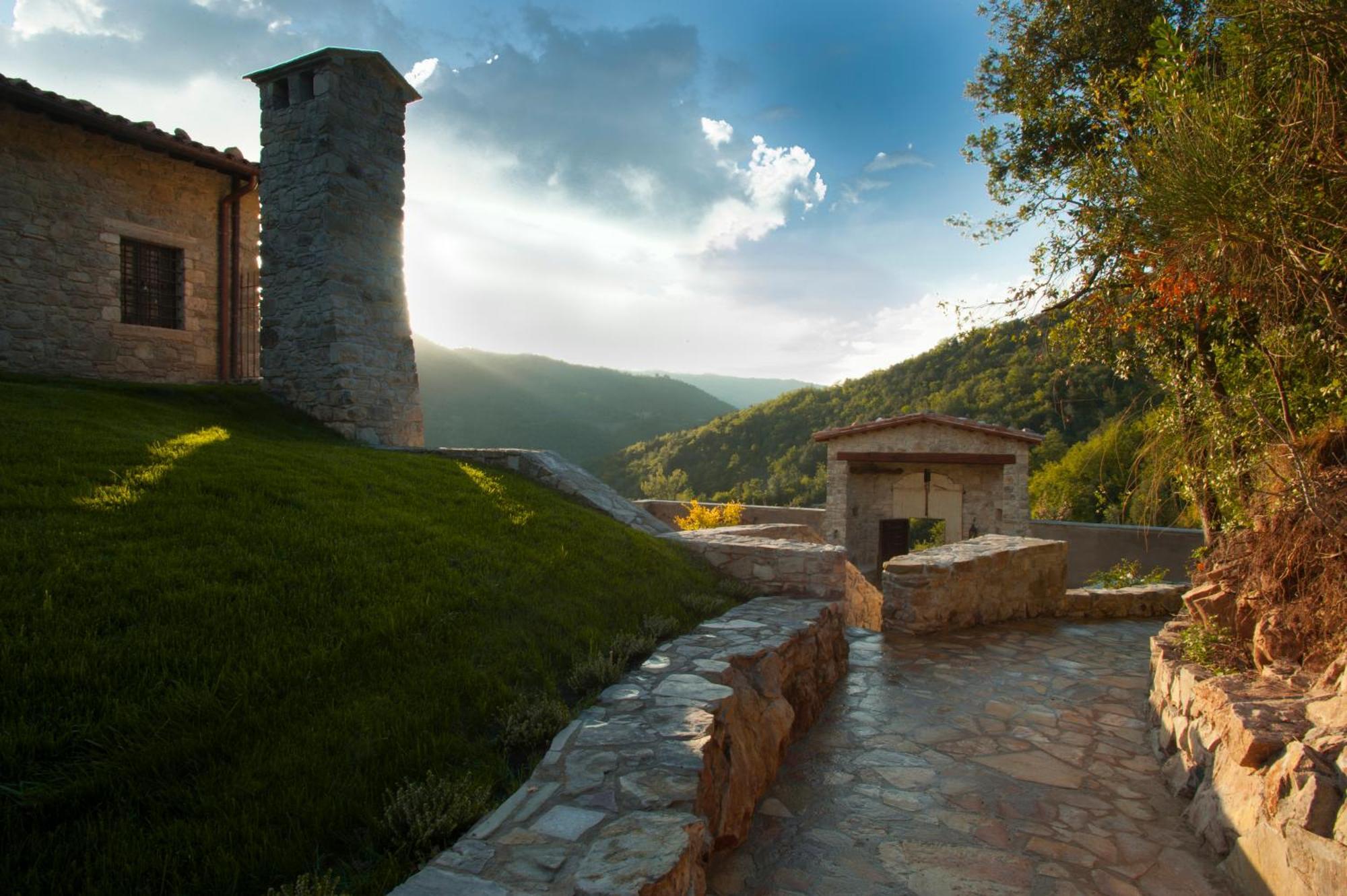 Eremito Hotel Parrano Екстериор снимка