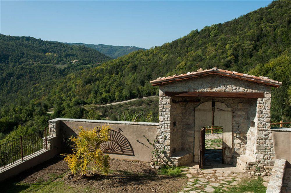 Eremito Hotel Parrano Екстериор снимка